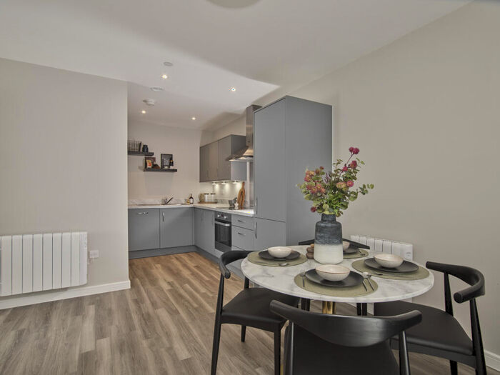 2 Bedroom Apartment For Sale In Station Road, Bishop's Stortford, CM23