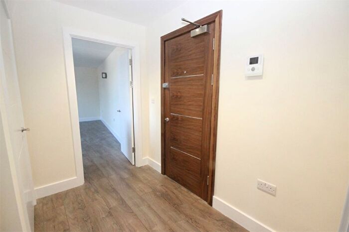 1 Bedroom Flat To Rent In St Peters House, High Street, Iver, SL0