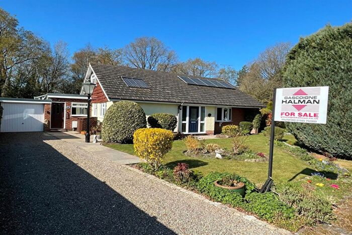 3 Bedroom Detached Bungalow For Sale In Princess Road, Allostock, WA16