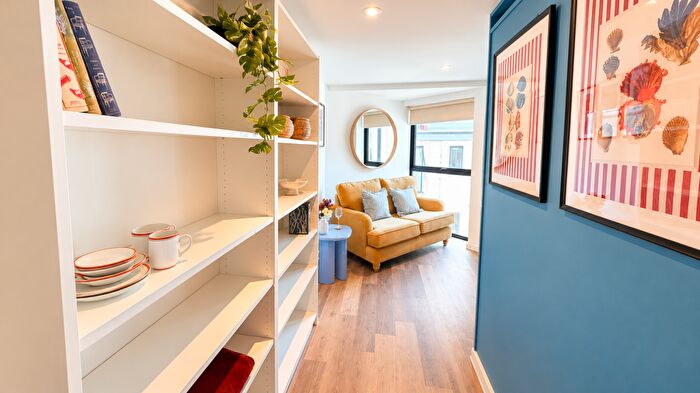 Studio To Rent In Gold Powderham- Studio |Verney St, EX1