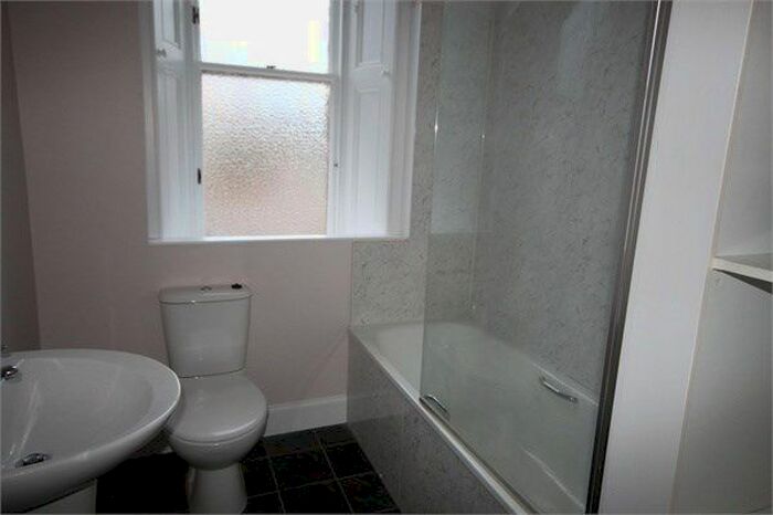 2 Bedroom Flat To Rent In Channel Street, Galashiels, TD1
