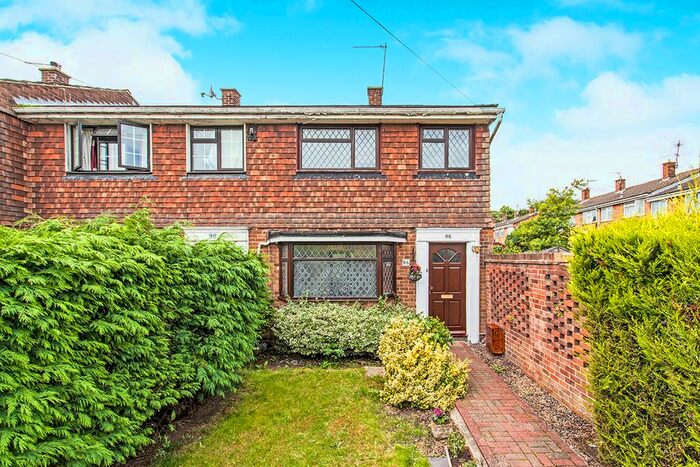 3 Bedroom Semi-Detached House To Rent In Seagull Road, Rochester, Kent, ME2