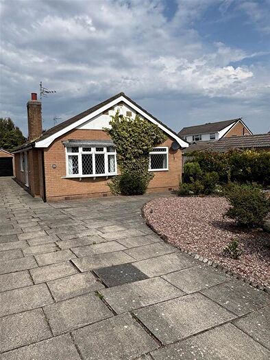 3 Bedroom Detached Bungalow To Rent In Knob Hall Lane, Southport, PR9