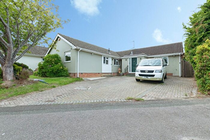 4 Bedroom Detached Bungalow For Sale In Bear Cross Avenue, Bournemouth, BH11