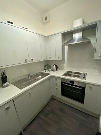 3 Bedroom Flat To Rent In Balcarres Street, Morningside, Edinburgh, EH10