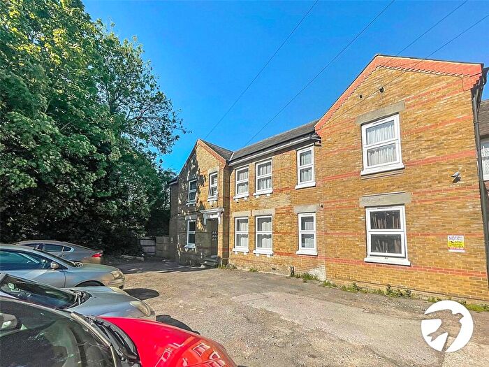 Studio To Rent In London Road, Maidstone, Kent, ME16