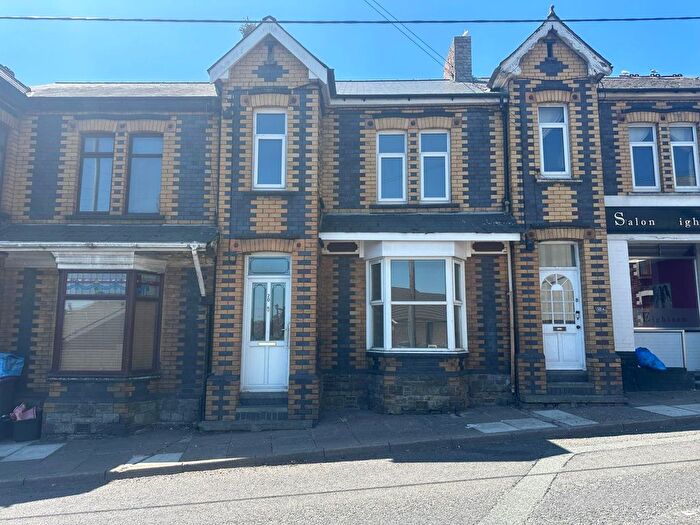 4 Bedroom Terraced House To Rent In South Street, Sebastopol, NP4