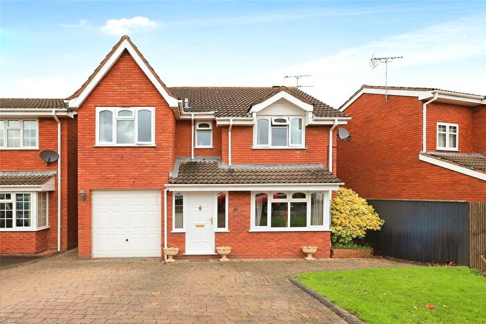 5 Bedroom Detached House For Sale In Wykeham Grove, Perton, Wolverhampton, WV6