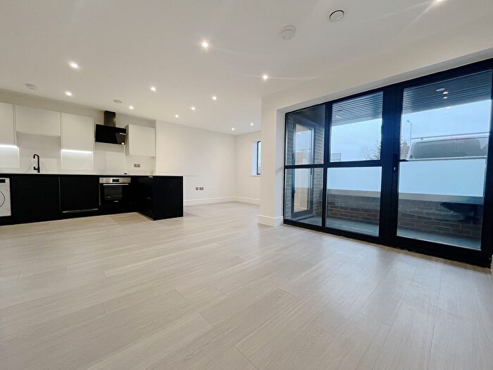 1 Bedroom Flat To Rent In Church Road, Northolt, UB5