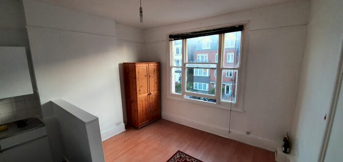 Studio To Rent In Norwood Rd, Ag, Herne Hill-Brixton (Zone ), SE24