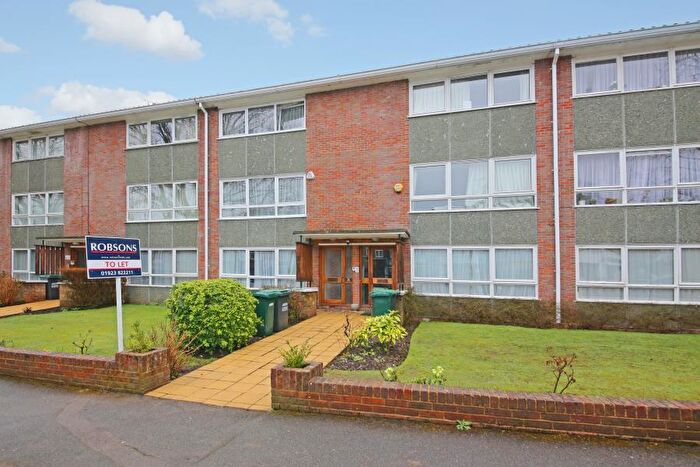 3 Bedroom Duplex To Rent In Main Avenue, HA6