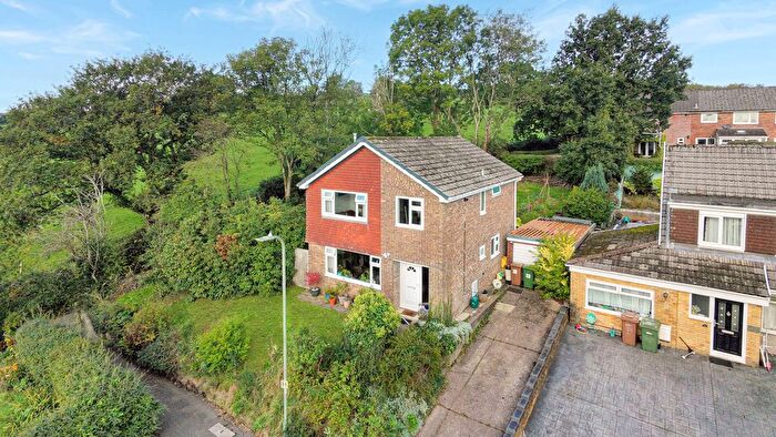 4 Bedroom Detached House For Sale In Pembroke Court, Caerphilly, CF83