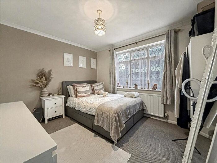 2 Bedroom Terraced House For Sale In James Street, Gillingham, Kent, ME7