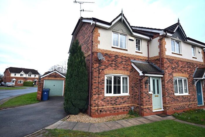 2 Bedroom Semi Detached House To Rent In Brayford Road, Balby, DN4