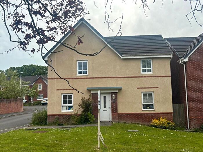 4 Bedroom Detached House For Sale In Heol Pentre Bach, Gorseinon, Swansea, SA4