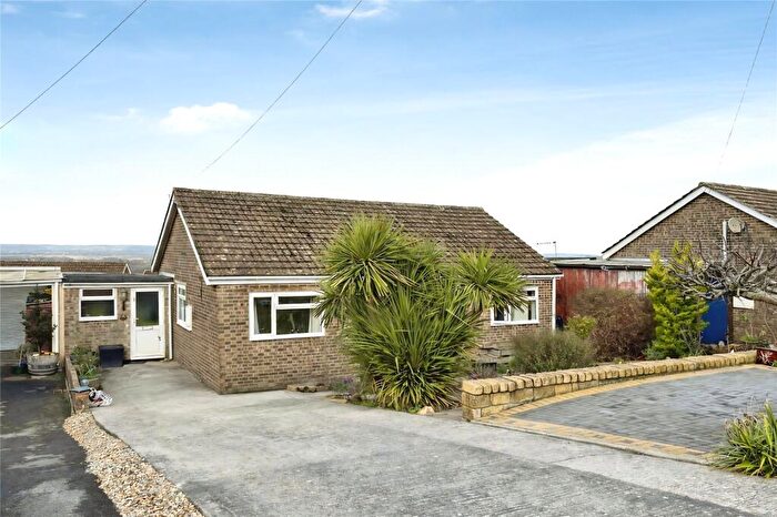 3 Bedroom Bungalow For Sale In Whiteland Rise, Westbury, BA13