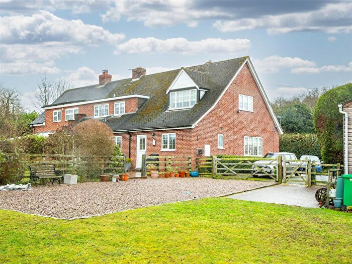 4 Bedroom Semi-Detached House For Sale In Orchard View, Parrah Green, Bridgemere, Nantwich, CW5