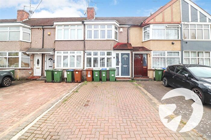 2 Bedroom Terraced House For Sale In Parkside Avenue, Bexleyheath, DA7