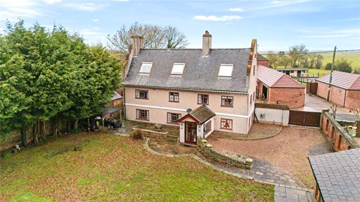6 Bedroom Detached House For Sale In North Street, Kelfield, North Lincolnshire, DN9