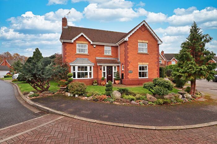 4 Bedroom Detached House For Sale In Swanholme Close, Lincoln, LN6