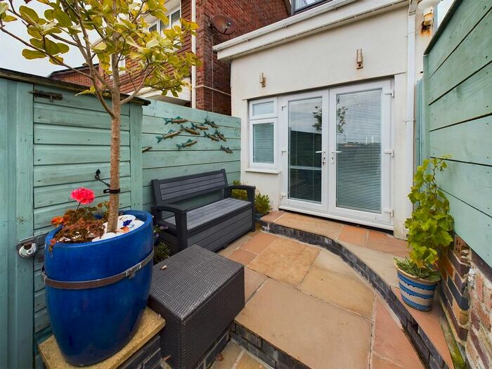 1 Bedroom Property To Rent In Pydar Close, Newquay, TR7