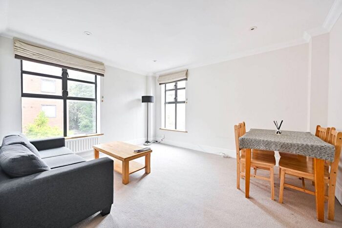 2 Bedroom Flat To Rent In Bolton Gardens, Earls Court, London, SW5