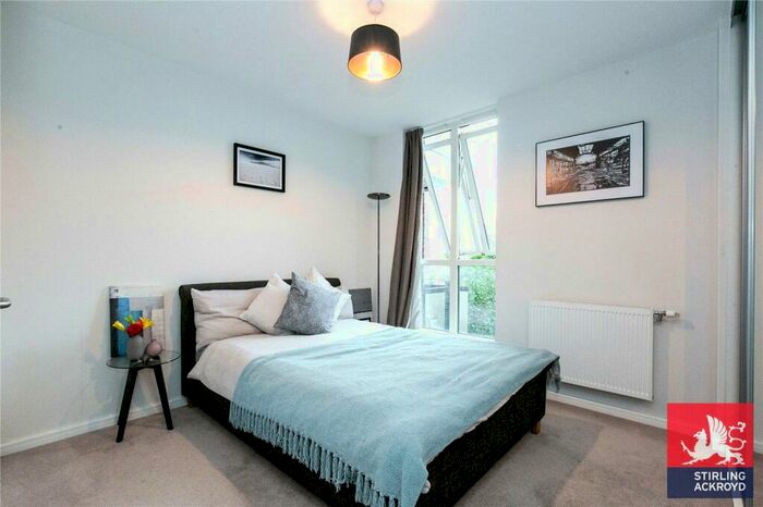 2 Bedroom Apartment To Rent In Maypole Court, Geoff Cade Way, London, E3