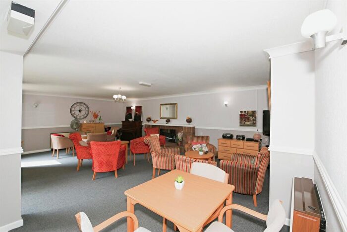 1 Bedroom Flat For Sale In Homenene House, Orton Goldhay, Peterborough, PE2