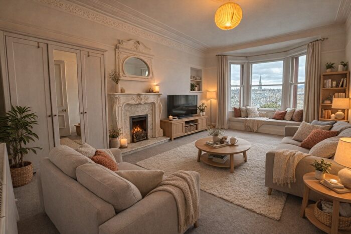 3 Bedroom Flat To Rent In , Straiton Place, Edinburgh, EH15