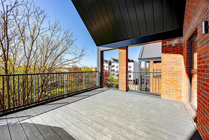 1 Bedroom Flat For Sale In Brighten Road, Southend-on-Sea, SS1