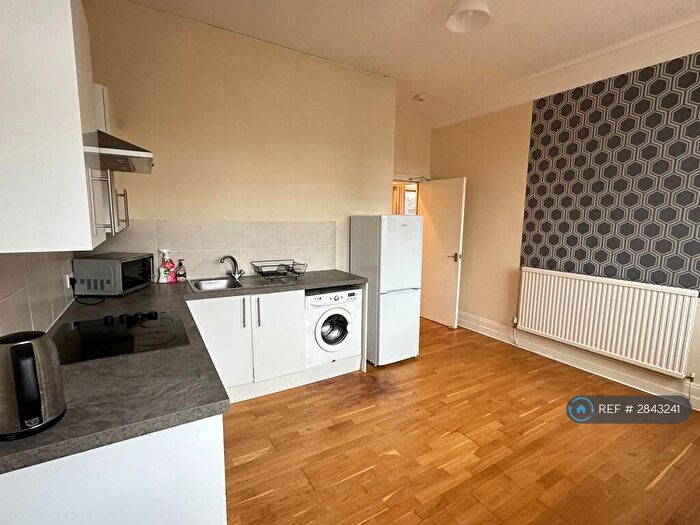 1 Bedroom Flat To Rent In Hamilton Street, Birkenhead, CH41