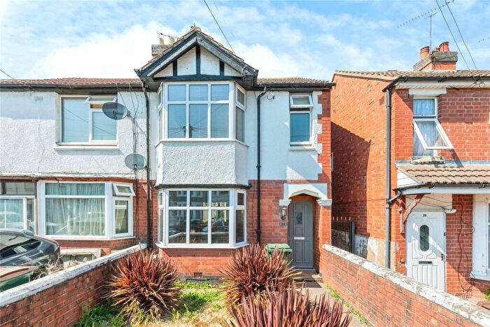 3 Bedroom End Of Terrace House For Sale In Alder Road, Coventry, West Midlands, CV6
