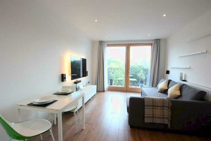 1 Bedroom Apartment To Rent In Compass House, Raine Street, London, E1W