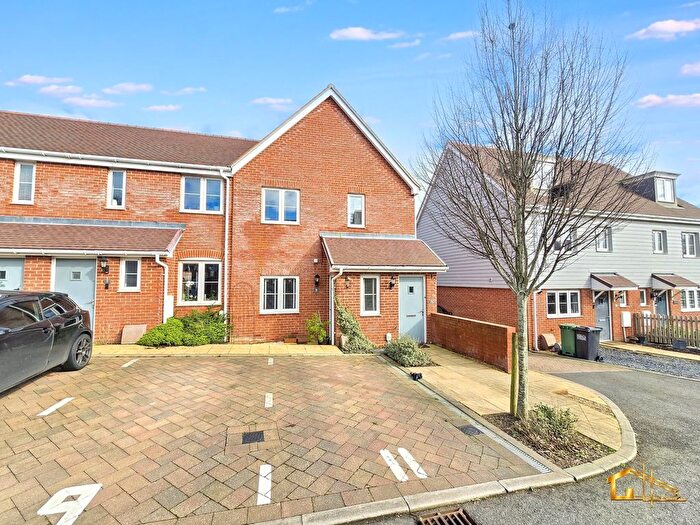 1 Bedroom Flat For Sale In Preston Hall Close, Bexhill-On-Sea, TN39