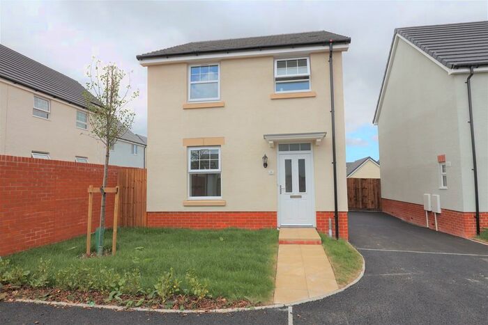 3 Bedroom Detached House To Rent In Dunraven Close, Cowbridge, CF71