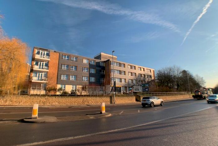 1 Bedroom Flat To Rent In Commercial Road, Leeds, LS5