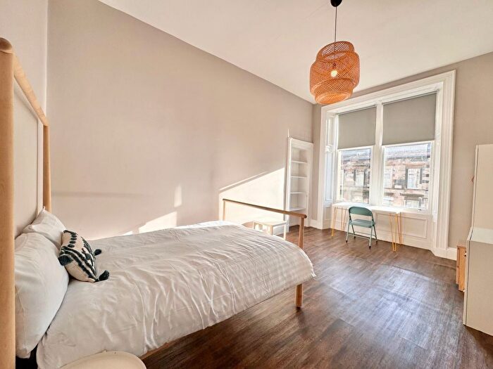 5 Bedroom Flat To Rent In Sauchiehall Street, Glasgow, G3