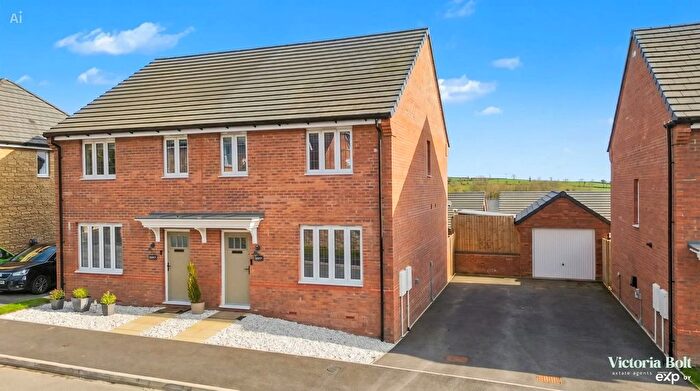 3 Bedroom Semi-Detached House For Sale In Gadwall Place, Ivybridge, PL21