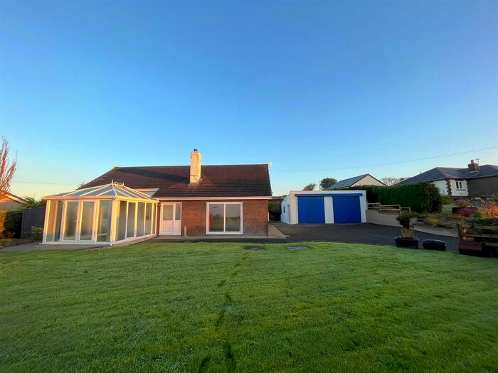 3 Bedroom Detached Bungalow For Sale In Tanygroes, Cardigan, SA43