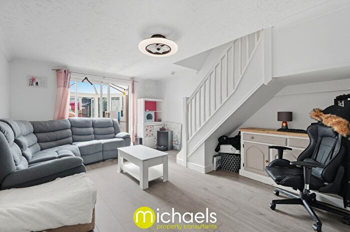 2 Bedroom Semi-detached House For Sale In Haddon Park, Colchester, Colchester, CO1