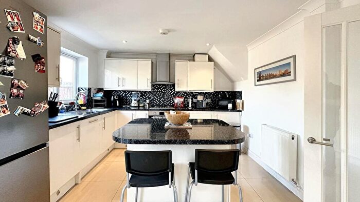 3 Bedroom House To Rent In Ashdene Avenue, Bristol, BS5