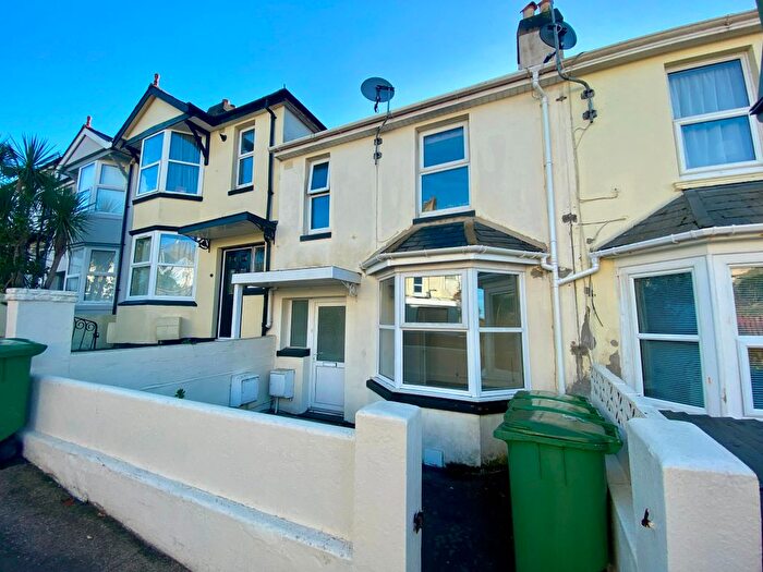 2 Bedroom Maisonette To Rent In Garden Flat, Ellacombe Church Road, Torquay, TQ1