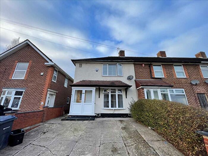 2 Bedroom End Of Terrace House To Rent In Church Lane, Kitts Green, Birmingham, B33