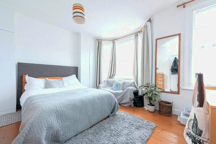 3 Bedroom Terraced House To Rent In St Margarets Road, London, NW10