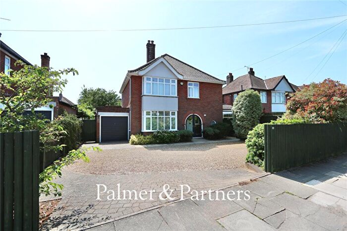 4 Bedroom Detached House For Sale In Valley Road, Ipswich, Suffolk, IP1