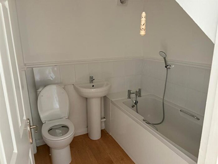 2 Bedroom Semi-Detached House For Sale In Back Lane, Lyng, Norwich, NR9