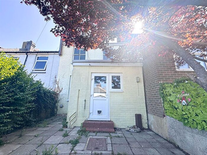 3 Bedroom Terraced House To Rent In Rotherfield Avenue, Hastings, TN34