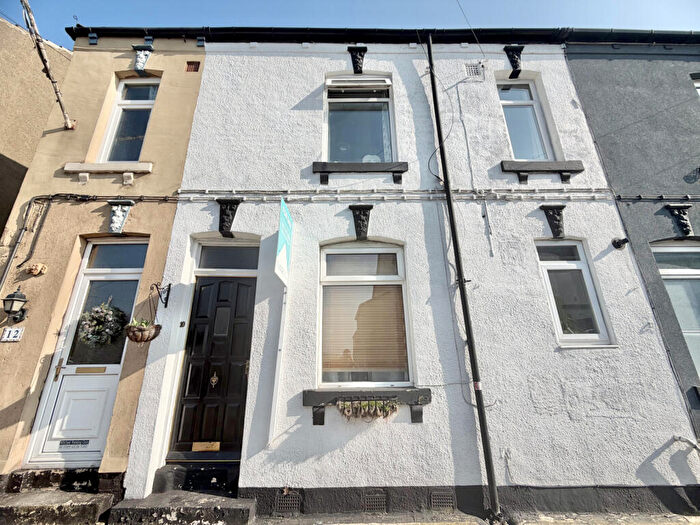 2 Bedroom Terraced House For Sale In Salem Place, Garforth, LS25