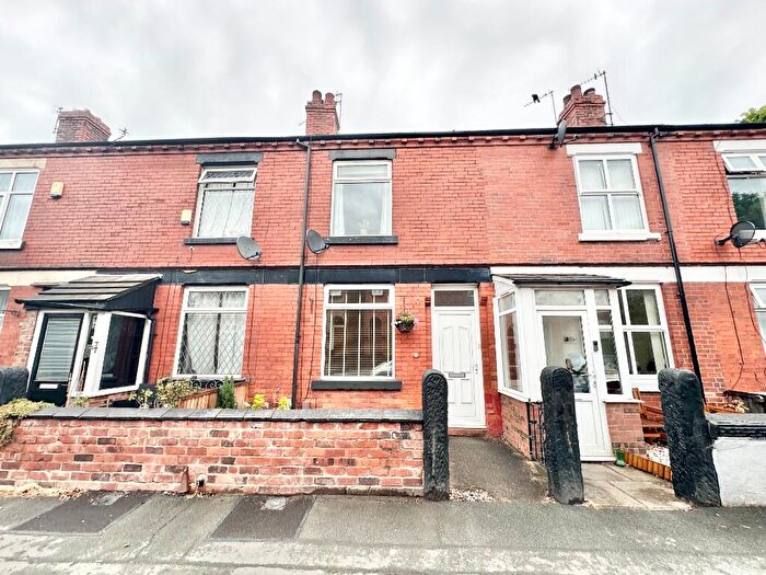 2 Bedroom Terraced House For Sale In Roebuck Lane, Sale, Greater Manchester, M33