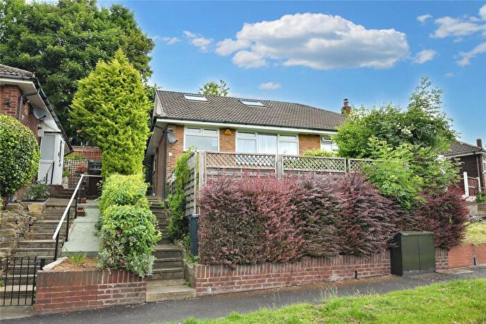 4 Bedroom Semi-Detached House To Rent In Spring Valley Crescent, Bramley, Leeds, LS13